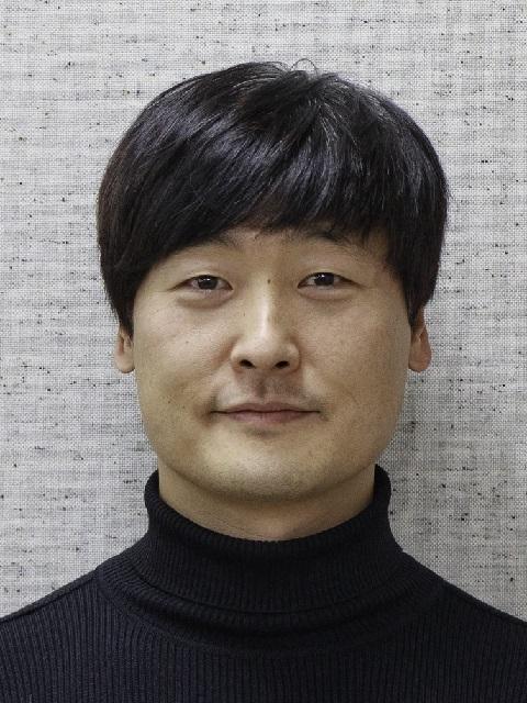 김영수 사진